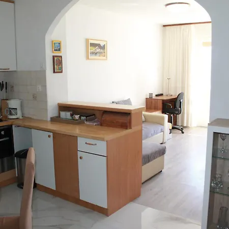 Brazuca-center Apartment Split