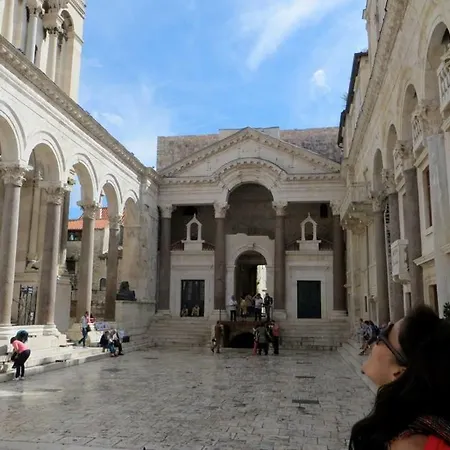 Brazuca-center شقة سبليت